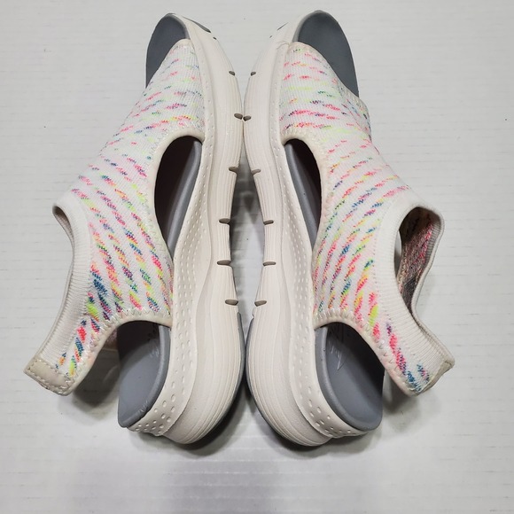 Skechers Arch Fit Catchy Wave Women's Sandals White Multi Knit Comfort Size 6 - Picture 4 of 8